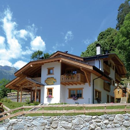 Agriturismo Dalla Natura La Salute Giustino Buitenkant foto