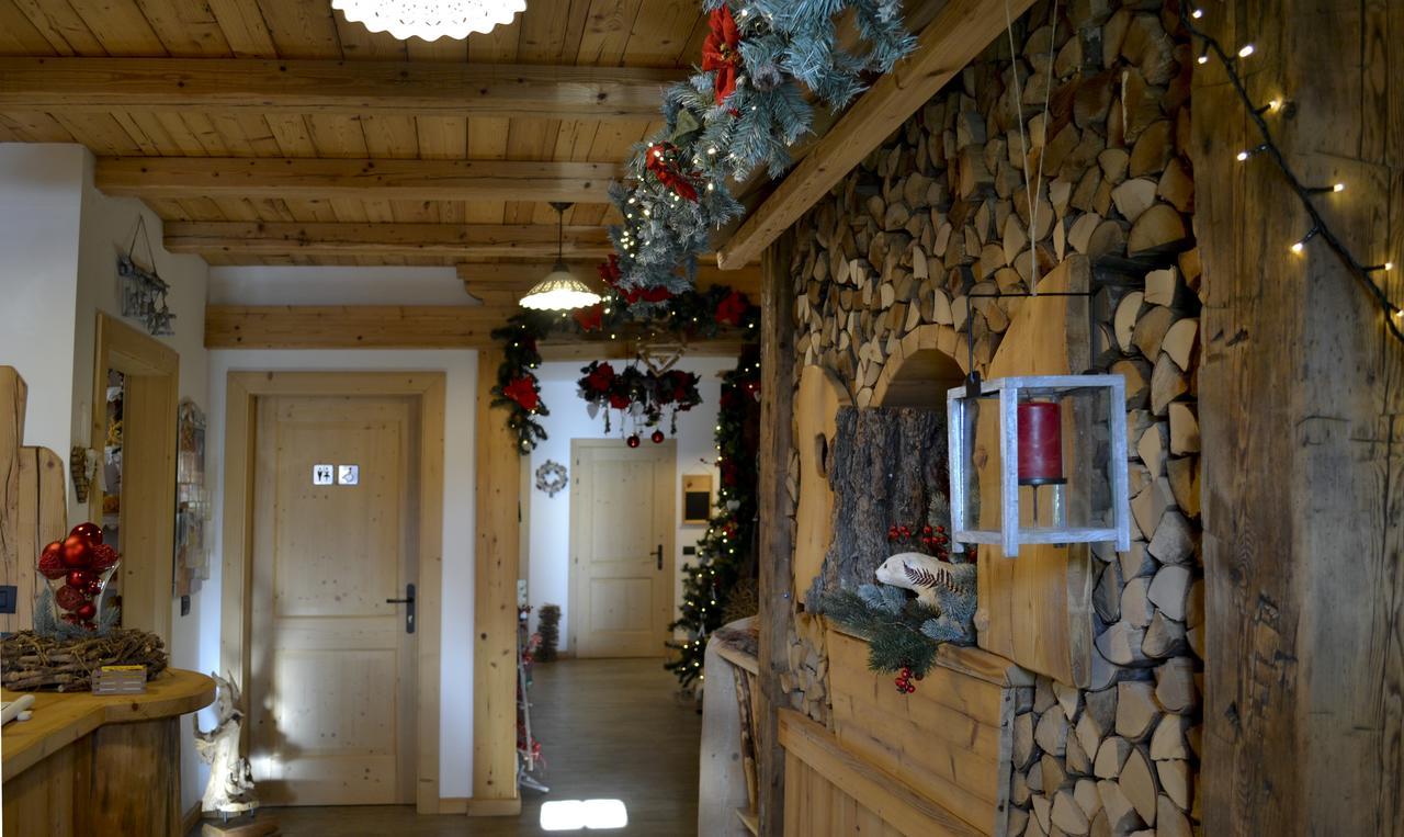Agriturismo Dalla Natura La Salute Giustino Buitenkant foto